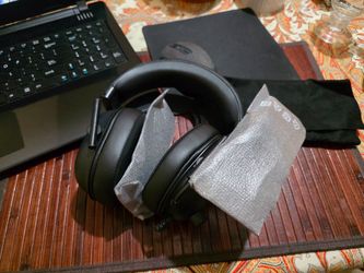 Razer BlackShark V2 X Wired Gaming Headset 3.5mm Xbox PlayStation PC