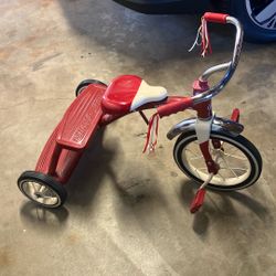 Tricycle