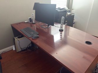 Office Desk 71”