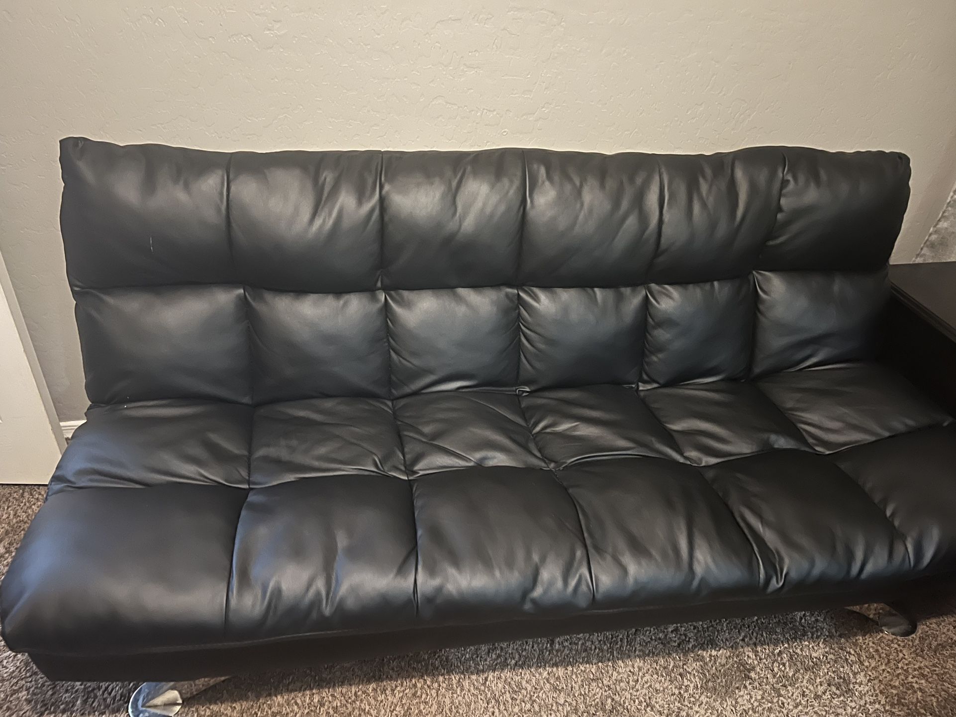 Black Futon 