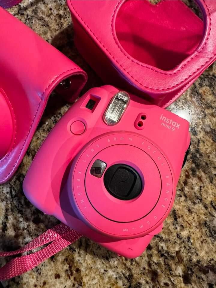 Fujifilm instax mini 9 flamingo pink