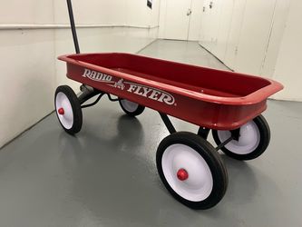 Radio Flyer wagon !