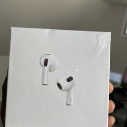 AirPod Pros 4