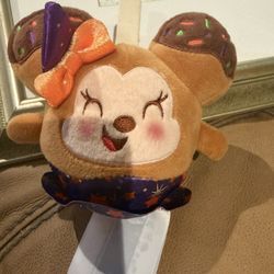 2024 Disney Parks Munchlings Terrifying Treats Minnie Candy Apple Chaser Plush