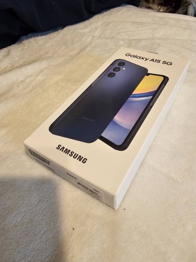 Samsung Galaxy Unlocked- Brand New.. See Description $140