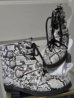 Snake Print Combact Boots Size 7