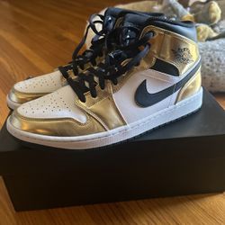 Nike Jordan 1 Mids Gold/White