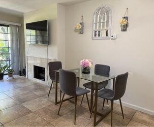 Dinning table