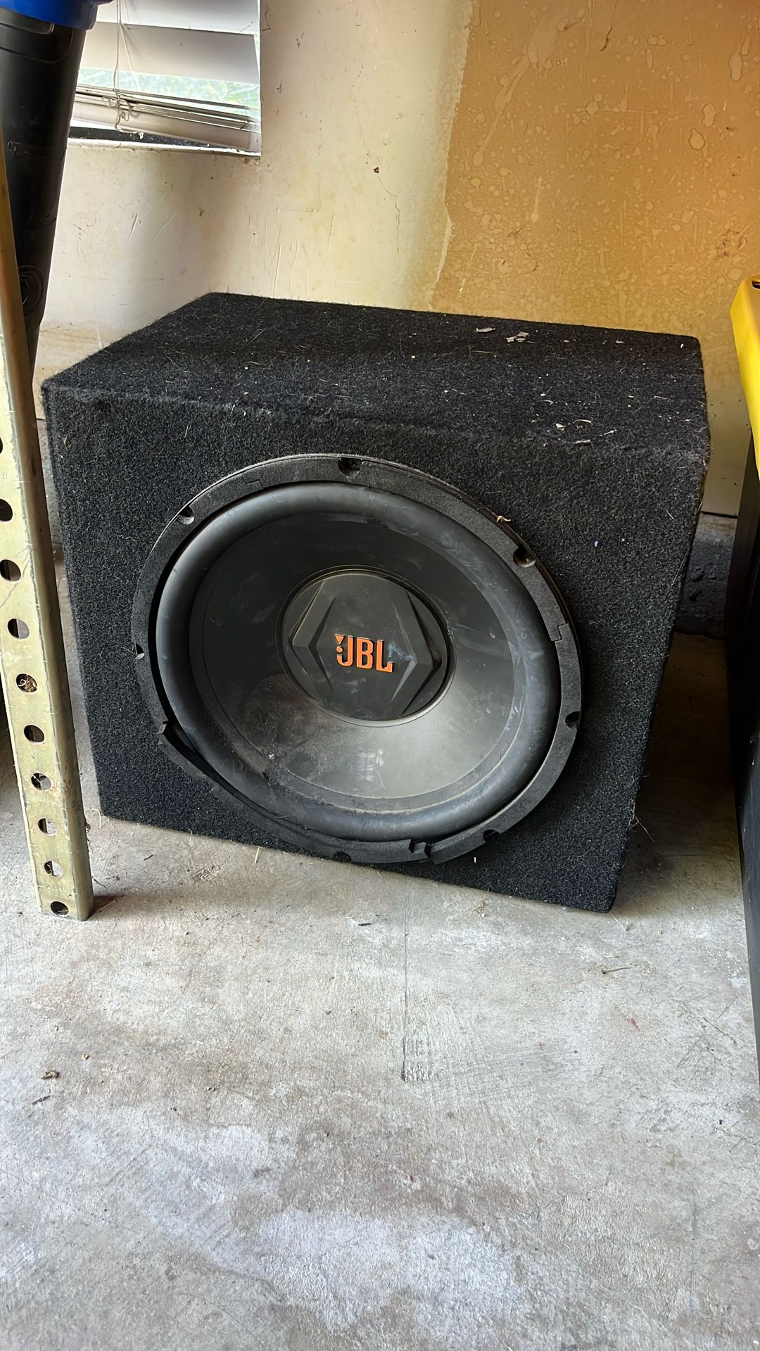 JBL Subwoofer