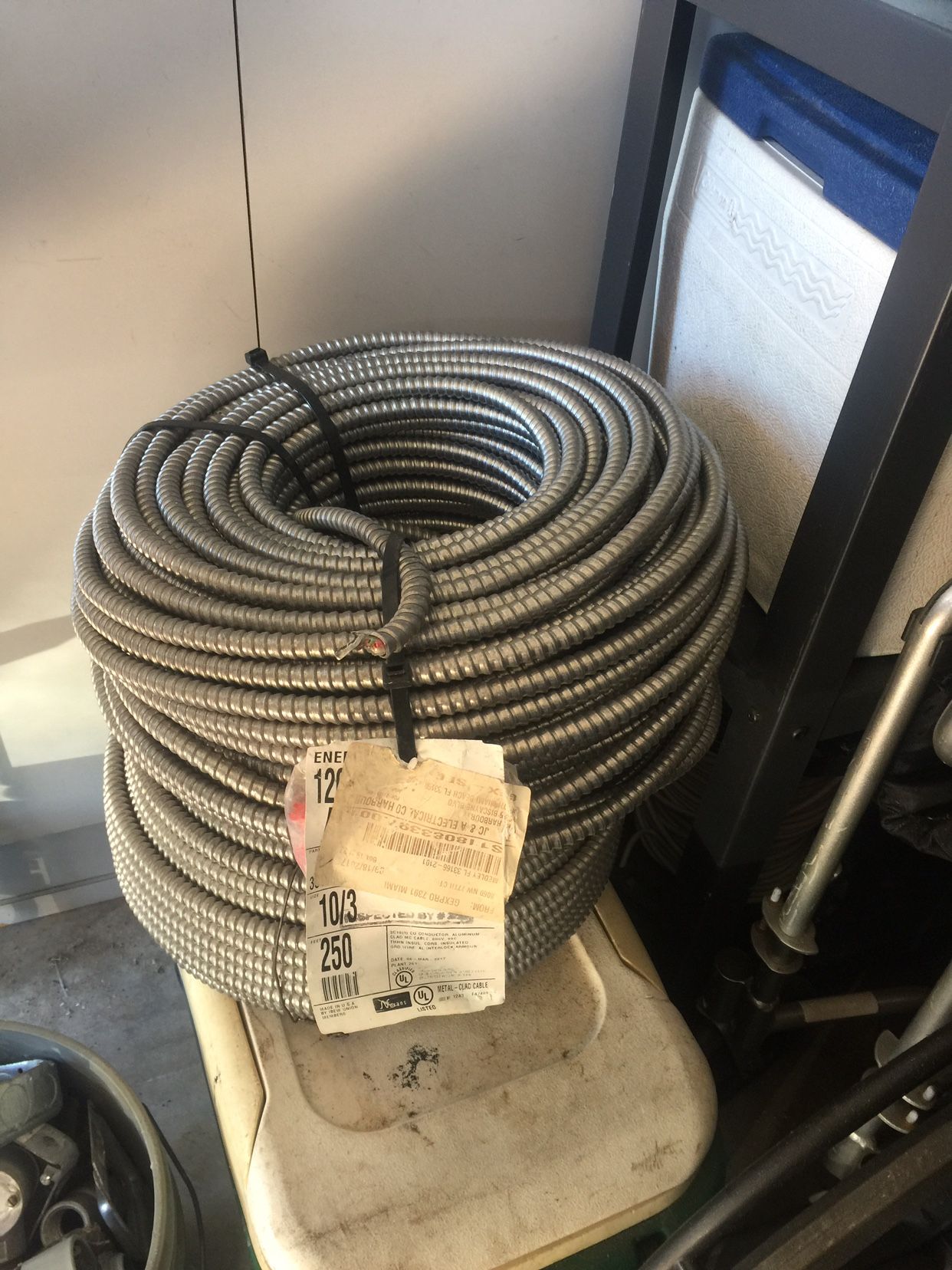 MC Cable 10/3 x 250 ft. Solid(metal Clad) 2 Cable Roll