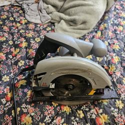 7-1/4” Circular Saw – 12 Amp Power Tool (Works Great)