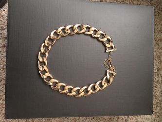 Beautiful Ladies's gold chain necklace