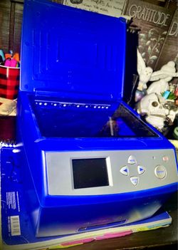 Wolverine Photo Digitizer – Standalone Photo Scanner / Digital Photo Converter