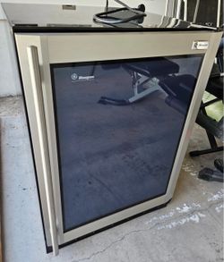 GE Monogram 24” Wine Chiller (ZDWR240PBBS) - Like New, Works Perfectly!