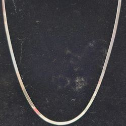 Vintage Milor 3.5mm Herringbone Necklace 24" 8.5g