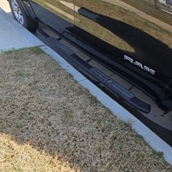 2019 RAM 1500 RUNNING BOARDS 