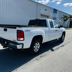 2011 GMC Sierra Ph 786 768 4016