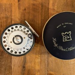 Hardy Zenith Multiplier Fly Fishing Reel Excellent Condition with Case