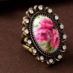 🌺🌹VINTAGE  DESIGN FLORAL RING🌺🌹