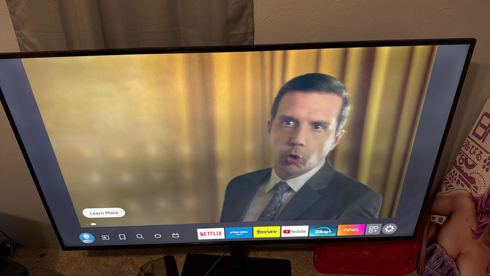 Insignia 75in Smart Tv