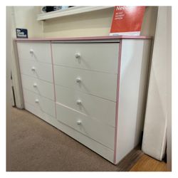 8 Drawer Dresser 