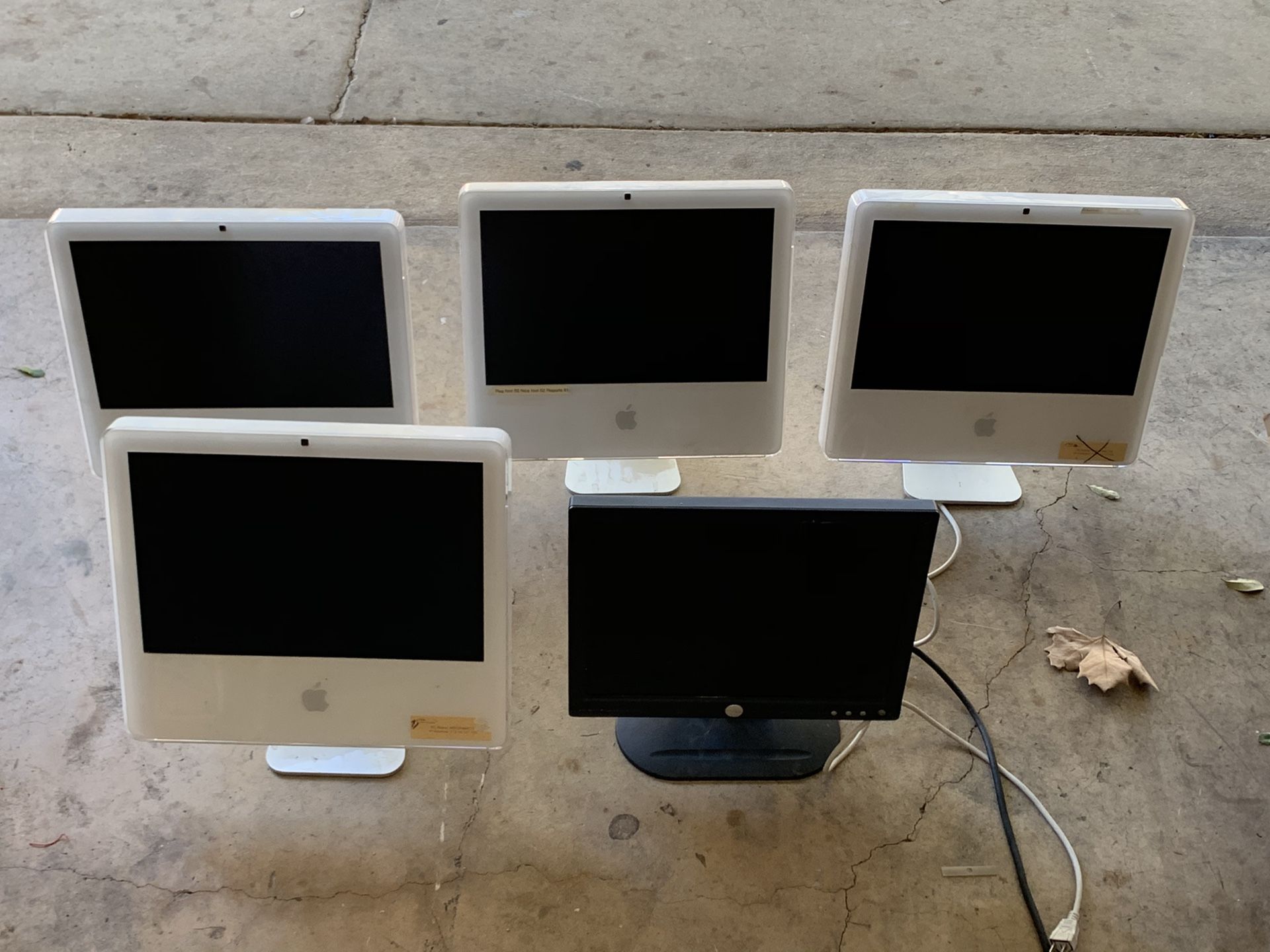 3 APPLE IMACS + 1 HP MONITOR (PARTS+REPAIR)