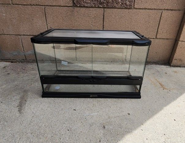 10gal Tank For Reptile Or Smaller Animals