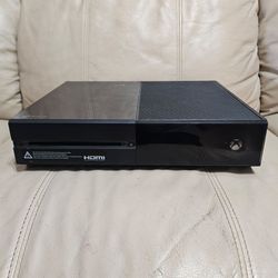Xbox one 500gb TESTED AND WORKING