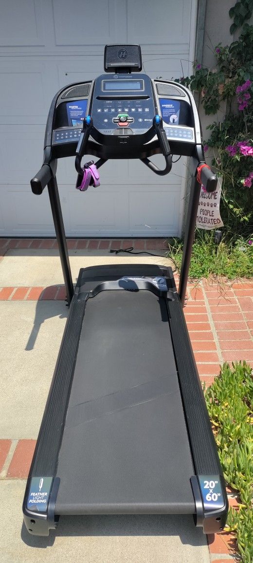 Horizon Treadmill Excellent Condition