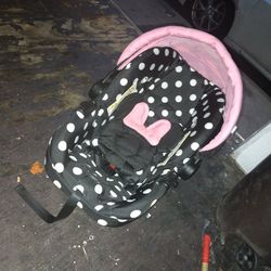 Minnie Mouse Carseat