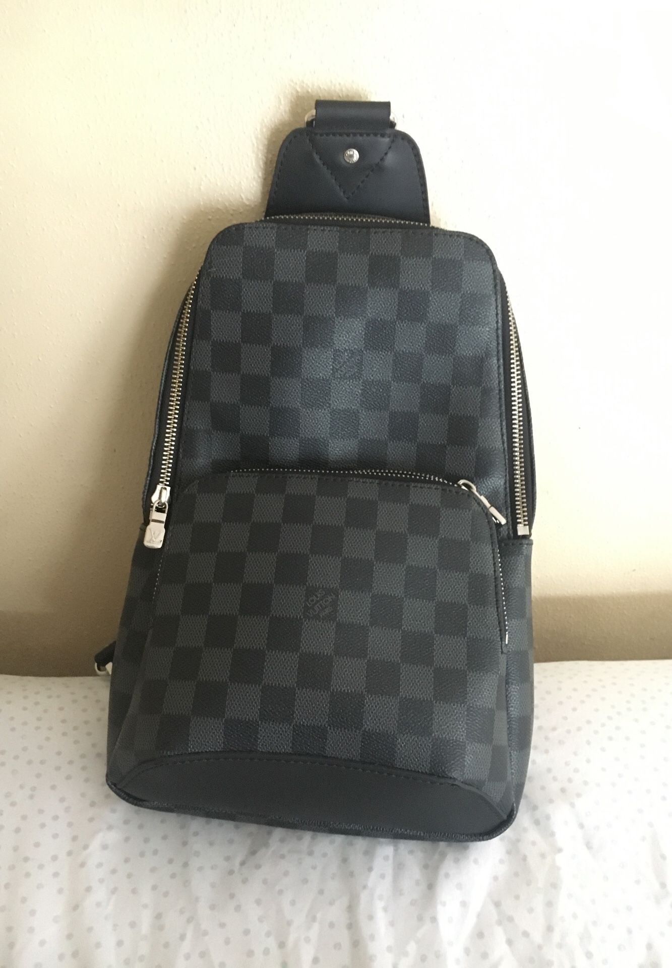 Louis Vuitton Avenue Sling Bag Damier Graphite