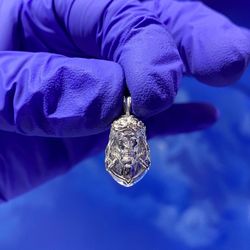 925 Sterling Silver Solid Jesus Head Pendant .90" / 4g