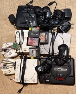 Video game console lot sega Dreamcast genesis Sony PlayStation Not Tested!!!