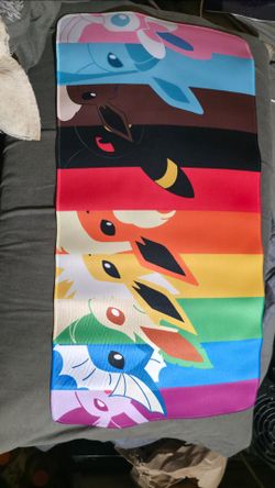 Pokemon XL Play Mat EEVEELUTIONS