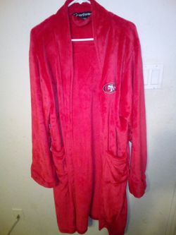 Niner Robe 4 Men