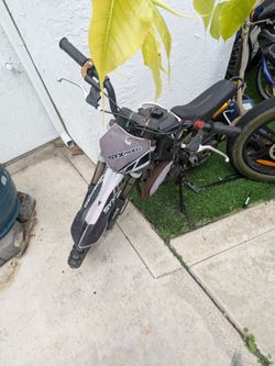 49 cc dirt bike (read description