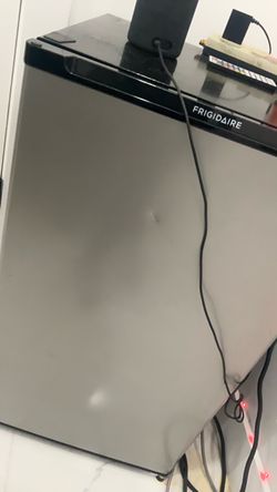 Mini fridge