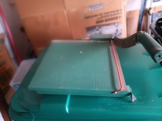 This A Vintage Gulitine Paper Cutter. It's Has Rust On It And Blade Needs Some Sharpening.  But Still In Working Condition. Selling For $5