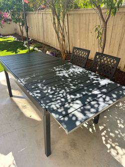 Expandable Outdoort Dining Table with Two Chairs (Black/Charcoal Aluminum)