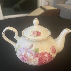 Beautiful Rose Teapot Functional or just for Display for you or for a Perfect Mothers Day Present
