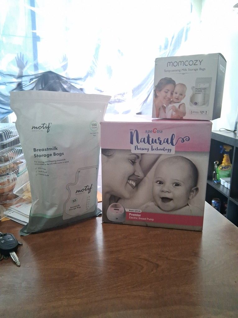 Electric Breast Pump And Milk Storage Bags