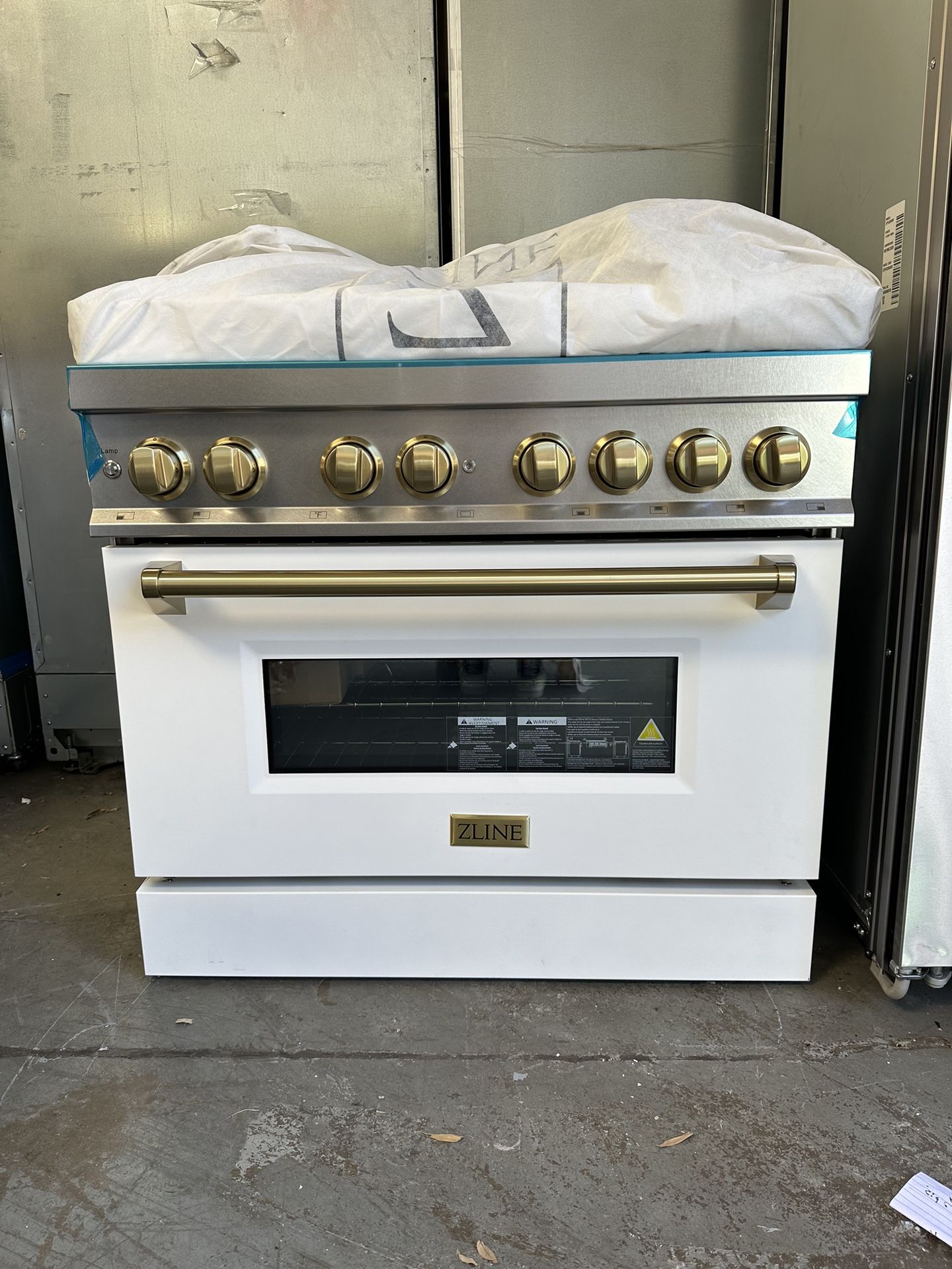 NEW WHITE 36 INCH Z-LINE STOVE |RANGE 