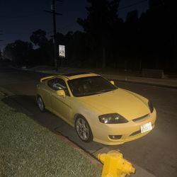 2005 Hyundai Tiburon 