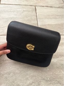 Authentic Coach Cassie 19