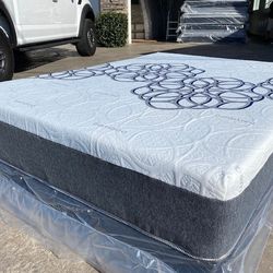 Full Organic Hybrid Cool Gel Memory Foam Mattress! 