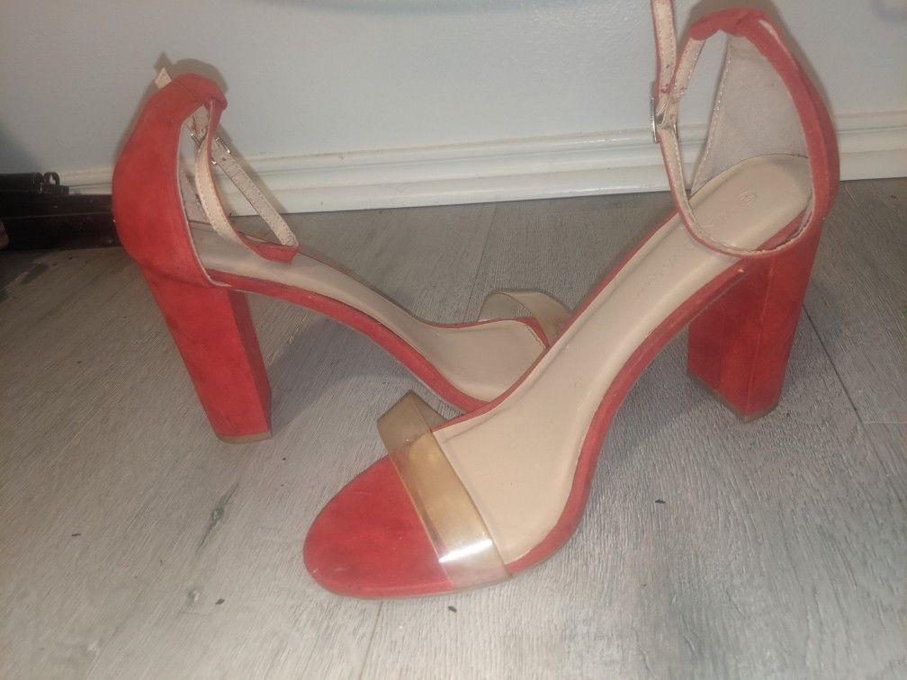 Wild Diva  Lounge Size 11 Women's Red High Heel Shoes In Good Condition