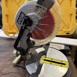 RYOBI TS1143L 7¼” Compound Miter Saw