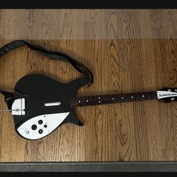 Nintendo Wii Beatles Rock Rickenbacker Guitar. No dongle. 