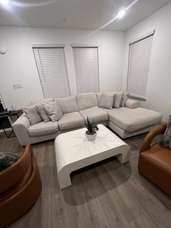 MUST BE PICKED UP BY THURSDAY. $300 OBO. Cream Sectional w/ Chaise