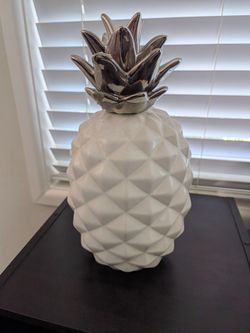 Ceramic pineapple decor